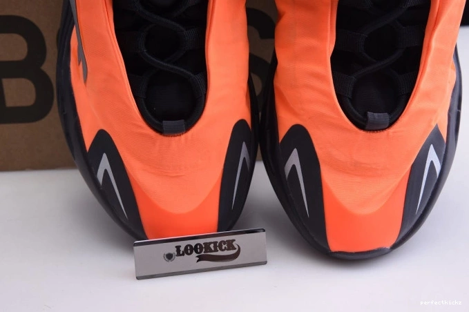 700 Boost FV3258 Orange Yeezy MNVN Adidas 0712